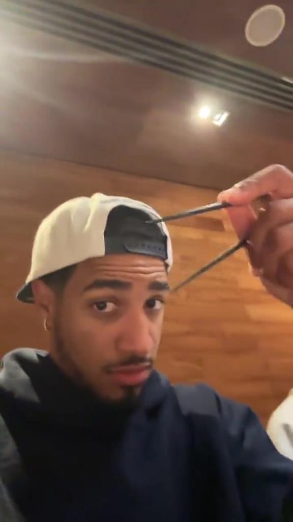 歸化歸化哈利伯頓這筷子拿的還挺標(biāo)準(zhǔn)啊??！